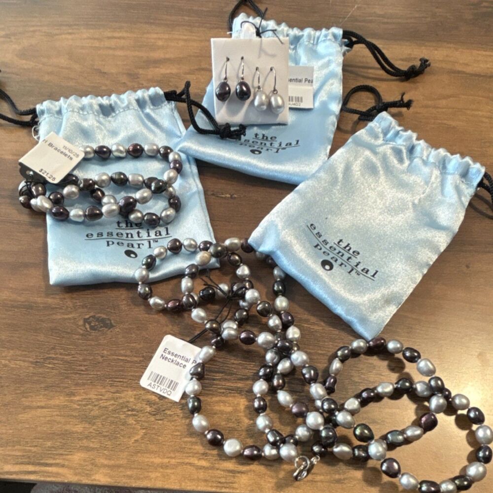 the essential pearl Gray & Black Pearl Jewelry Set Necklace Bracelet Earrings